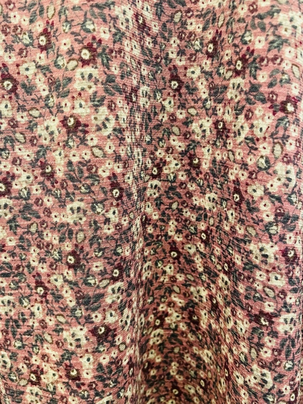 Reitmans Signature Dusty Rose Floral Keyhole Blouse - Picture 6 of 9